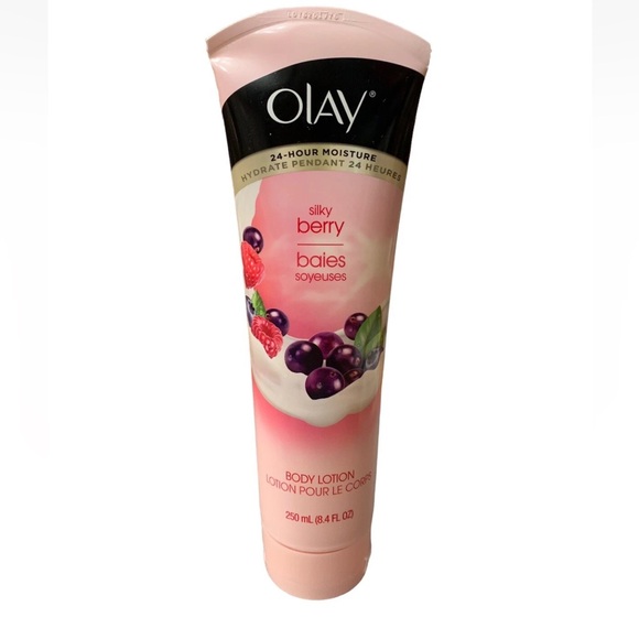 Olay SILKY BERRY Body Lotion 8.4 fl oz 250 mL OPEN Not Sealed - Picture 1 of 5
